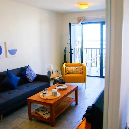 Seaview 2 Apartment *